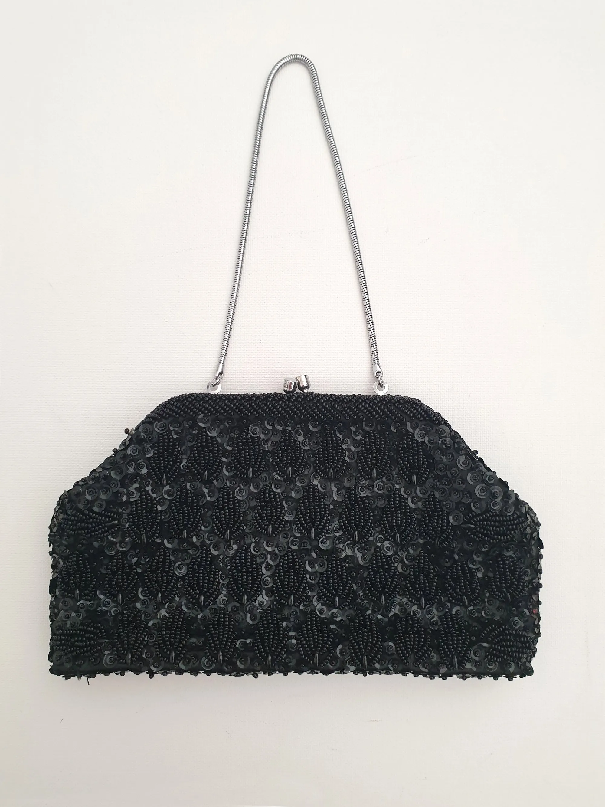 1960s Black Beaded Purse with Silver Tone Chain