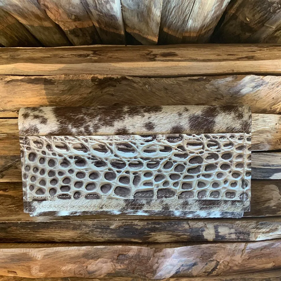 Bandit Wallet with Embossed Leather #1314
