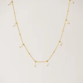 Dot Pearl Necklace