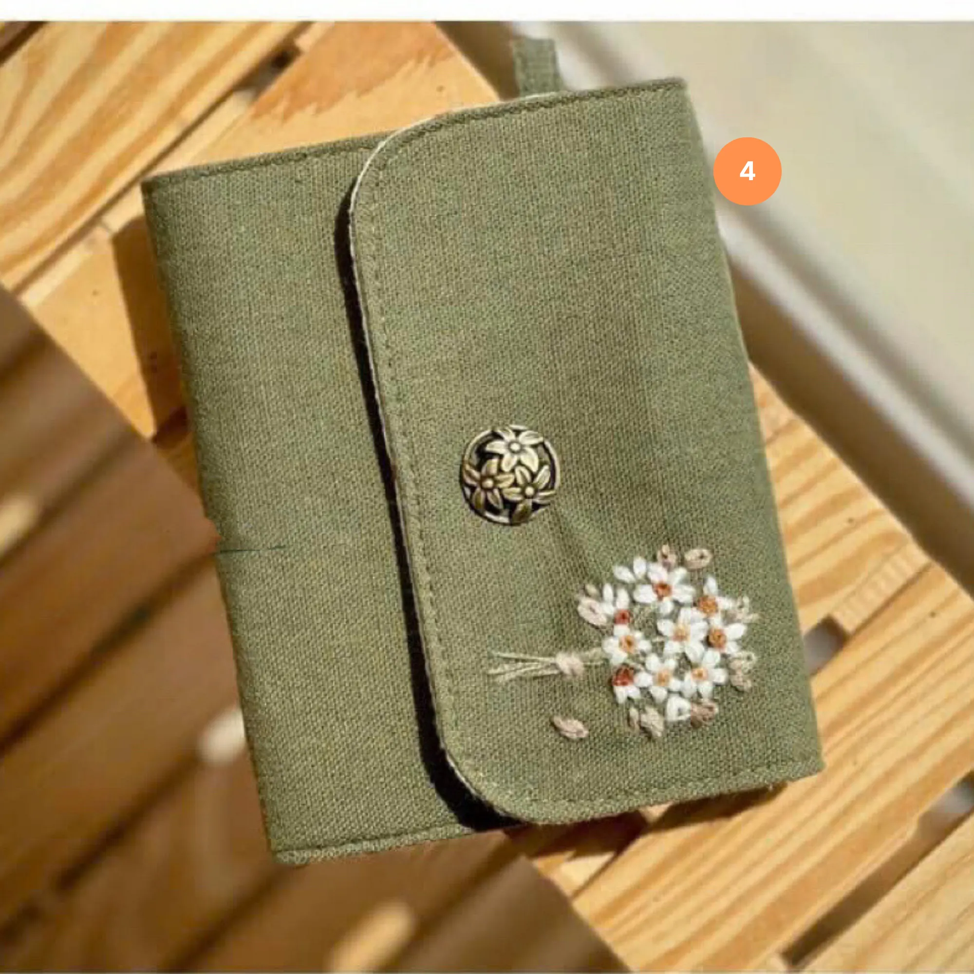 Embroidered linen wallet, Compact Women Wallet, handheld wallet,women wallet,embroidered purse, embroidery wallet,card wallet