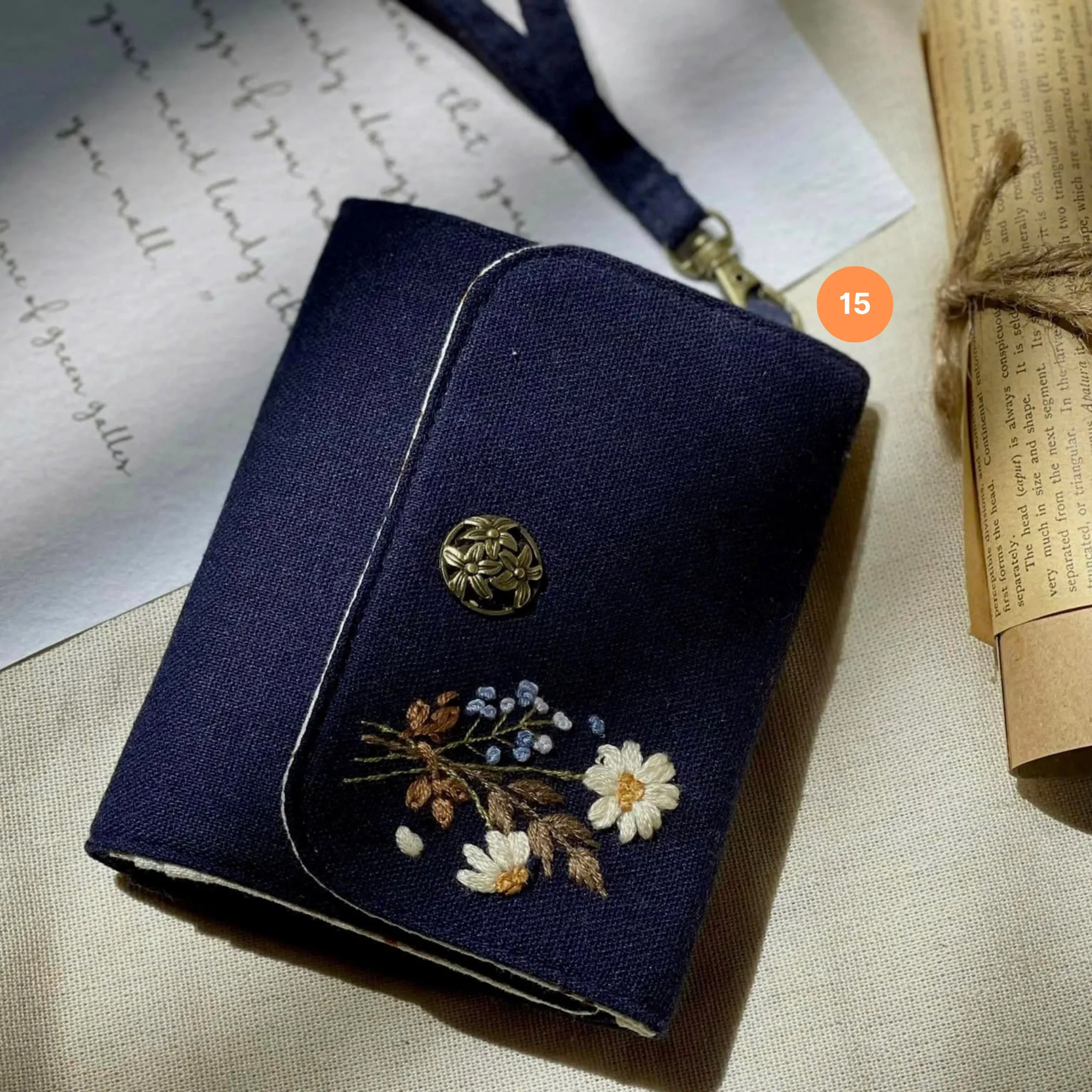 Embroidered linen wallet, Compact Women Wallet, handheld wallet,women wallet,embroidered purse, embroidery wallet,card wallet