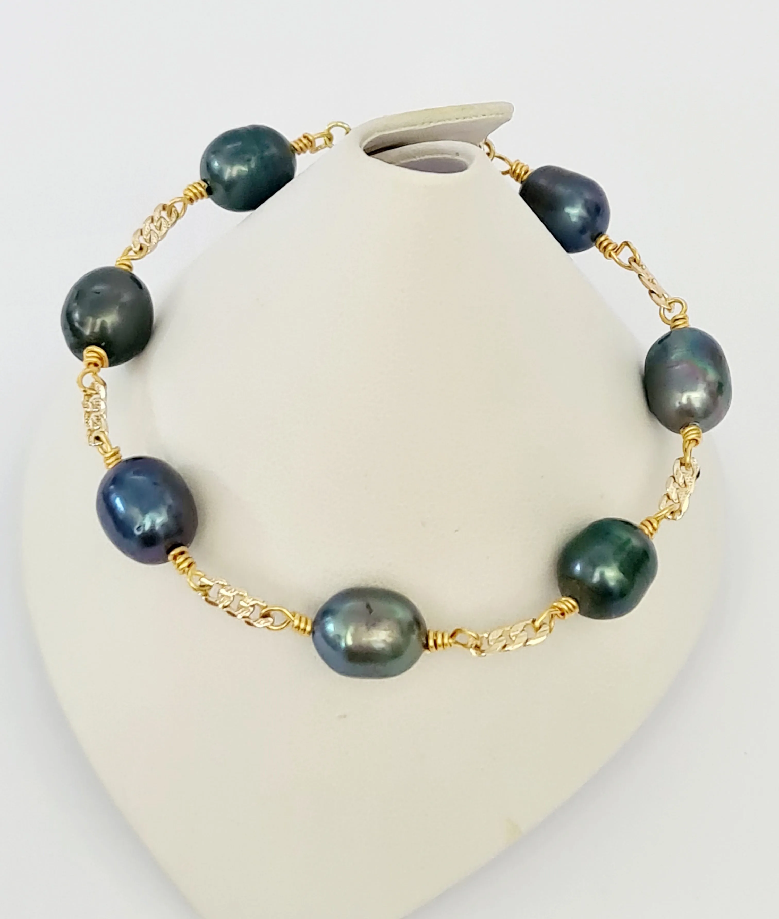 Leilani - Genuine Tahitian Pearl Set (10-13mm)