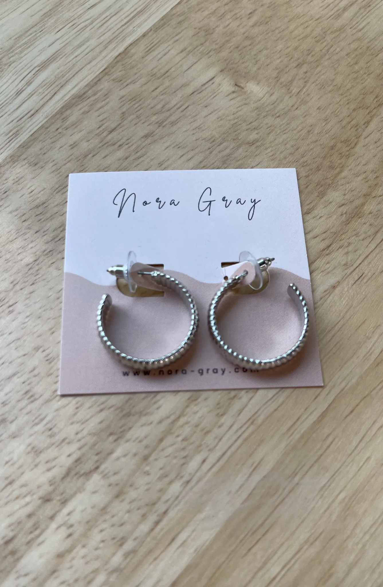 Omega Chain Shaped Hoops