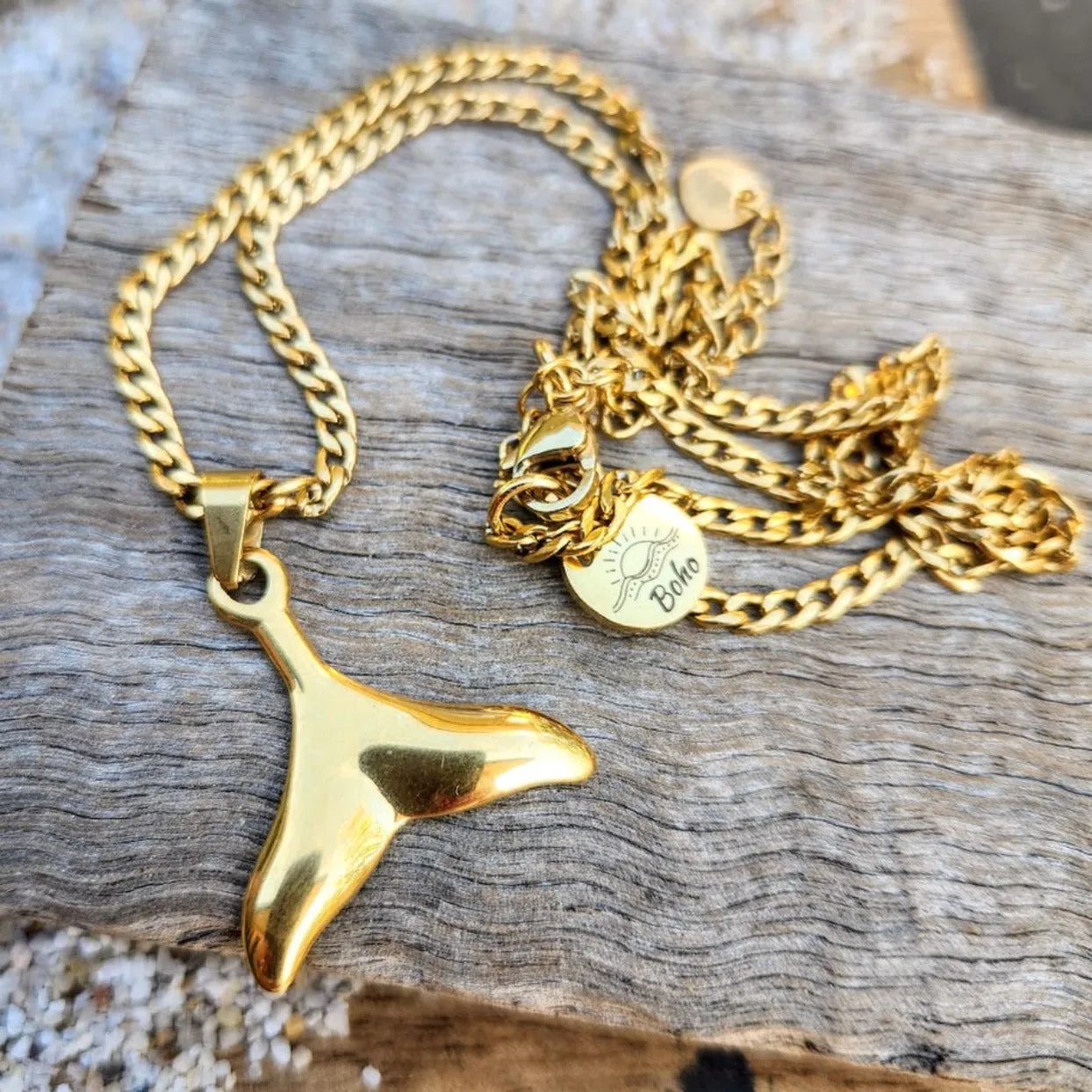 WHALE TAIL NECKLACE 18K GOLD - WATER PROOF NECKLACE